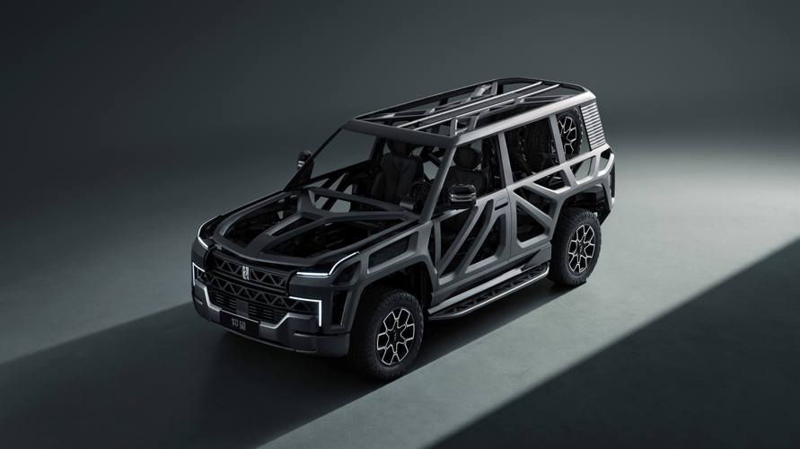 成都都江堰市银建兴企业管理咨询仰望U8硬派越野的科技魅力，国能汽车对传统燃油车市场的冲击